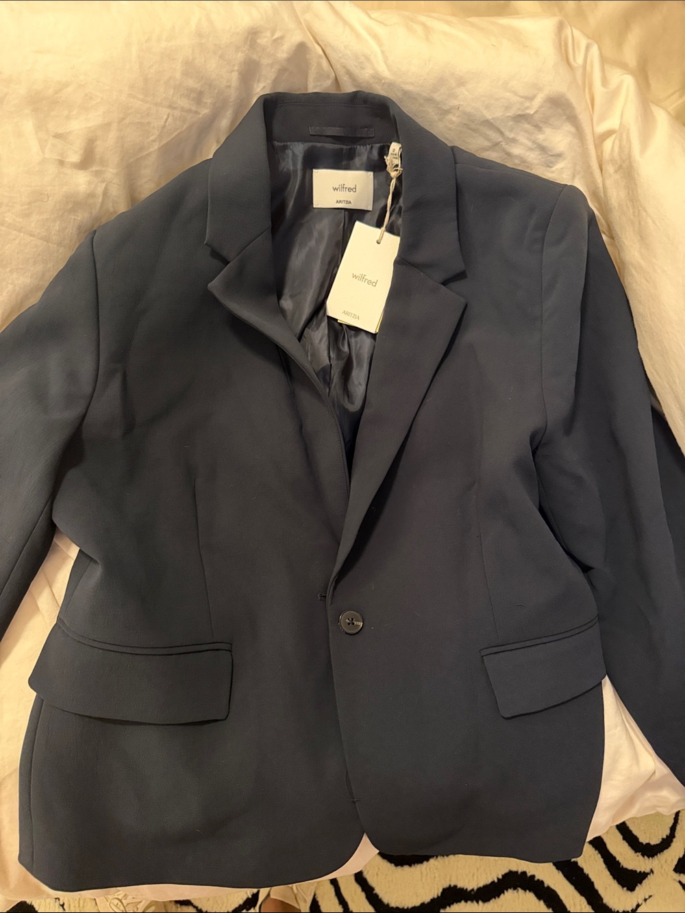 Aritzia Wilfred Dark Navy Single-Button Blazer
